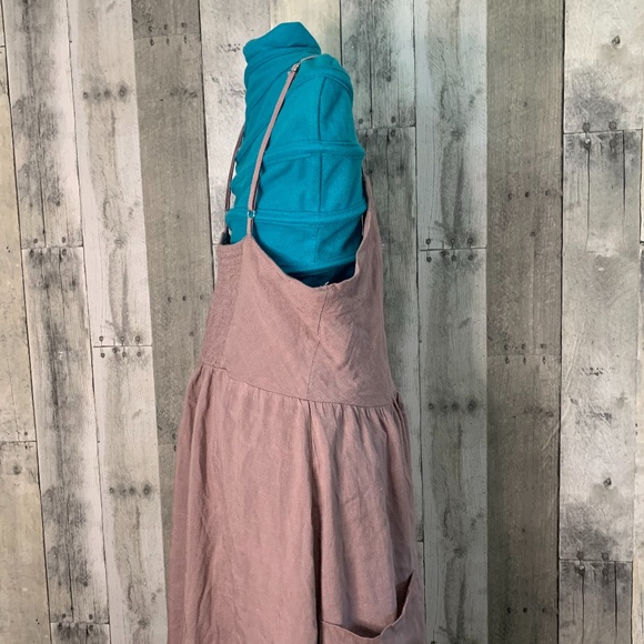 Good Luck Gem Button Front Sleeveless Midi Dress - Picture 7 of 8